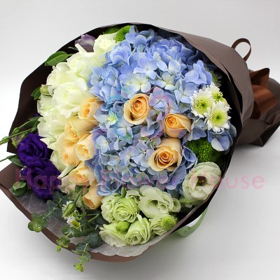 韓式9香檳9白玫混搭花束 2月9日 2月16日期間暫停供應 請選擇情人節花束系列 Hk Happy Gift Flower Shop