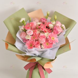 Fairy tale (pink gerbera, 8 pink roses, white carnations)